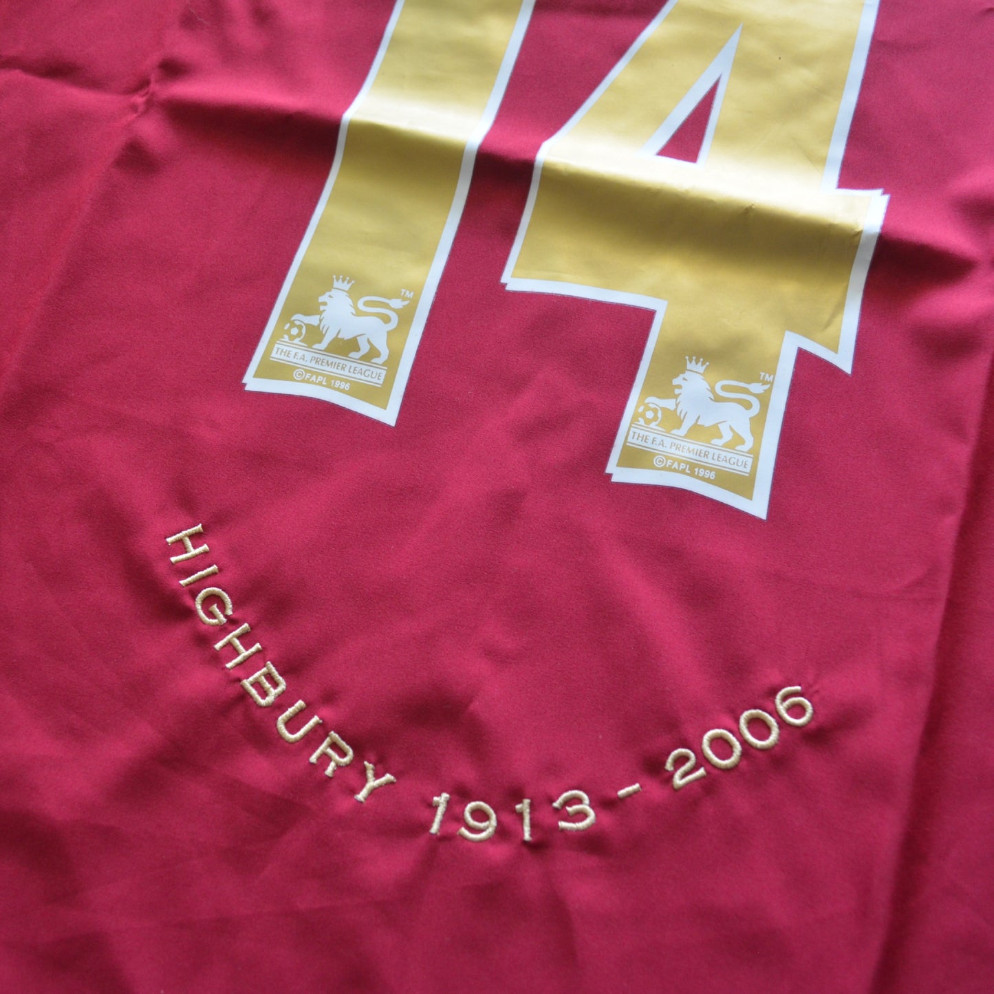 Arsenal 2005-06 Local