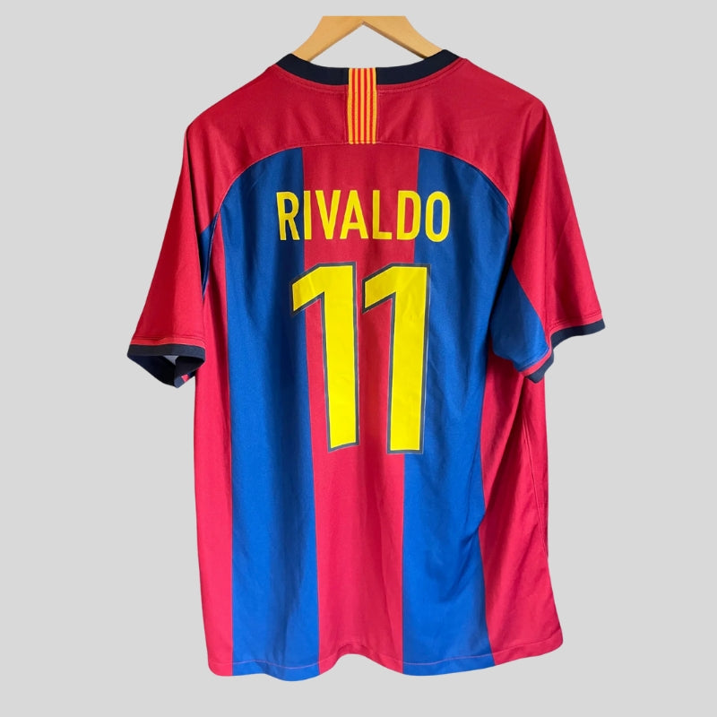 Barcelona 1998-99 Local