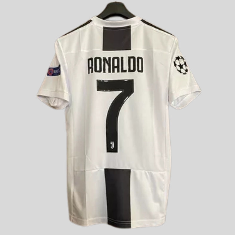 Juventus 2018-19 Local