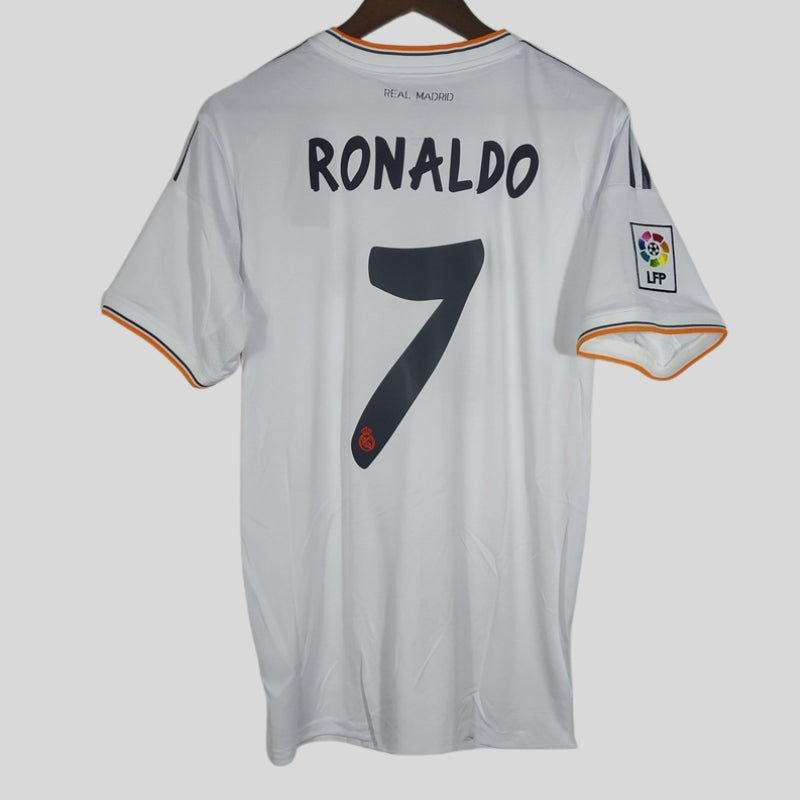 Real Madrid 2013-14 Local