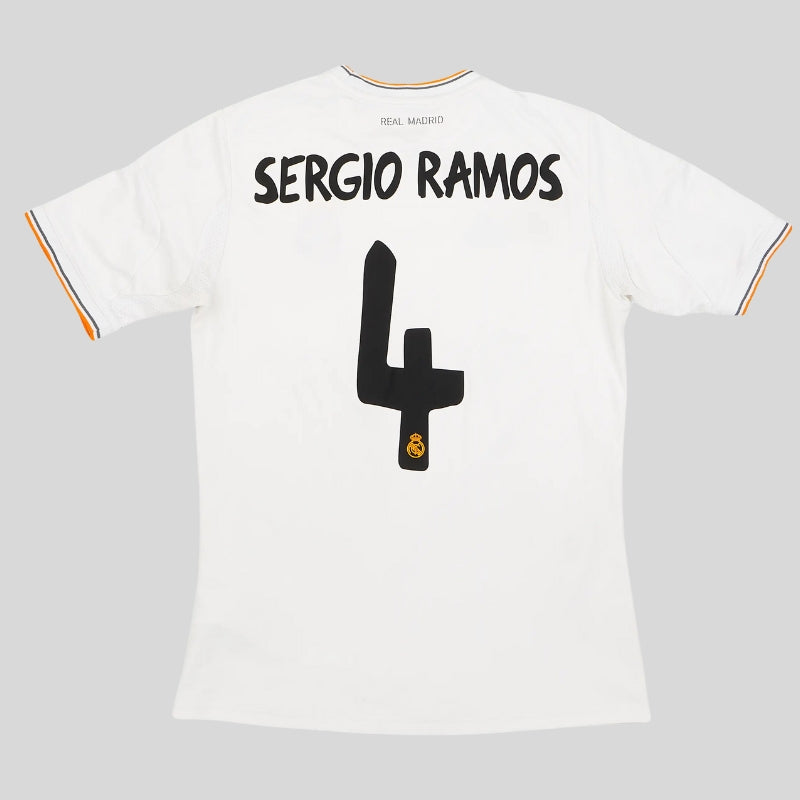 Real Madrid 2013-14 Local