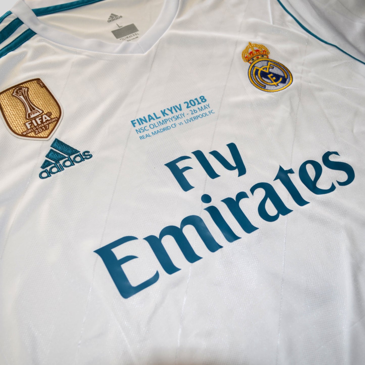 Real Madrid 2017 Champions Local