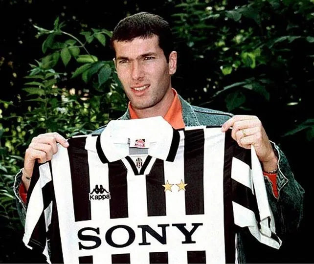 Juventus 1996 Local