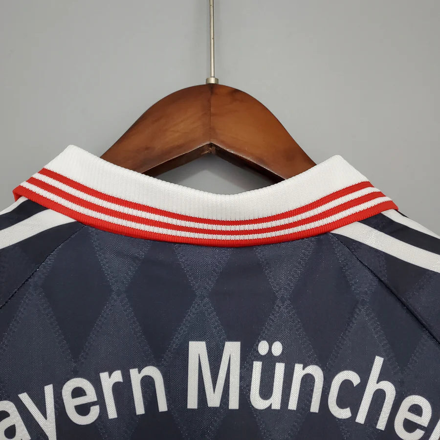 Bayern Múnich 1997-99 Local